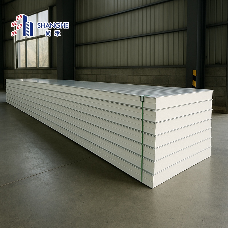 Недорогая стеновая сэндвич-панель