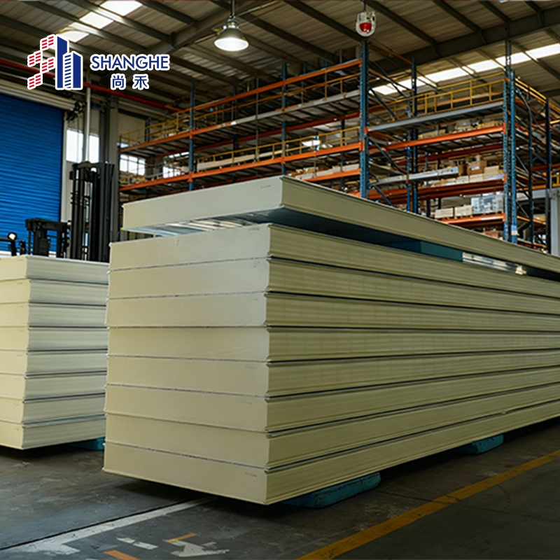 매끄러운 PU 샌드위치 패널